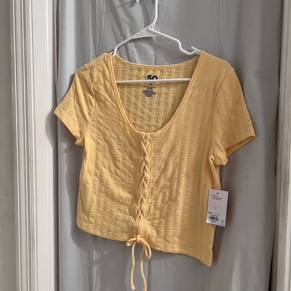 So yellow junior knit  top size xl - Picture 1 of 4